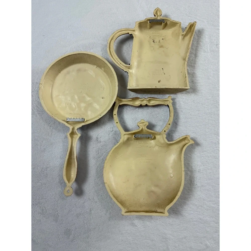 Vintage 1995 Home Interiors &‎ Gifts Kitchen Wall Plaques Set 3 Yellow Teapots